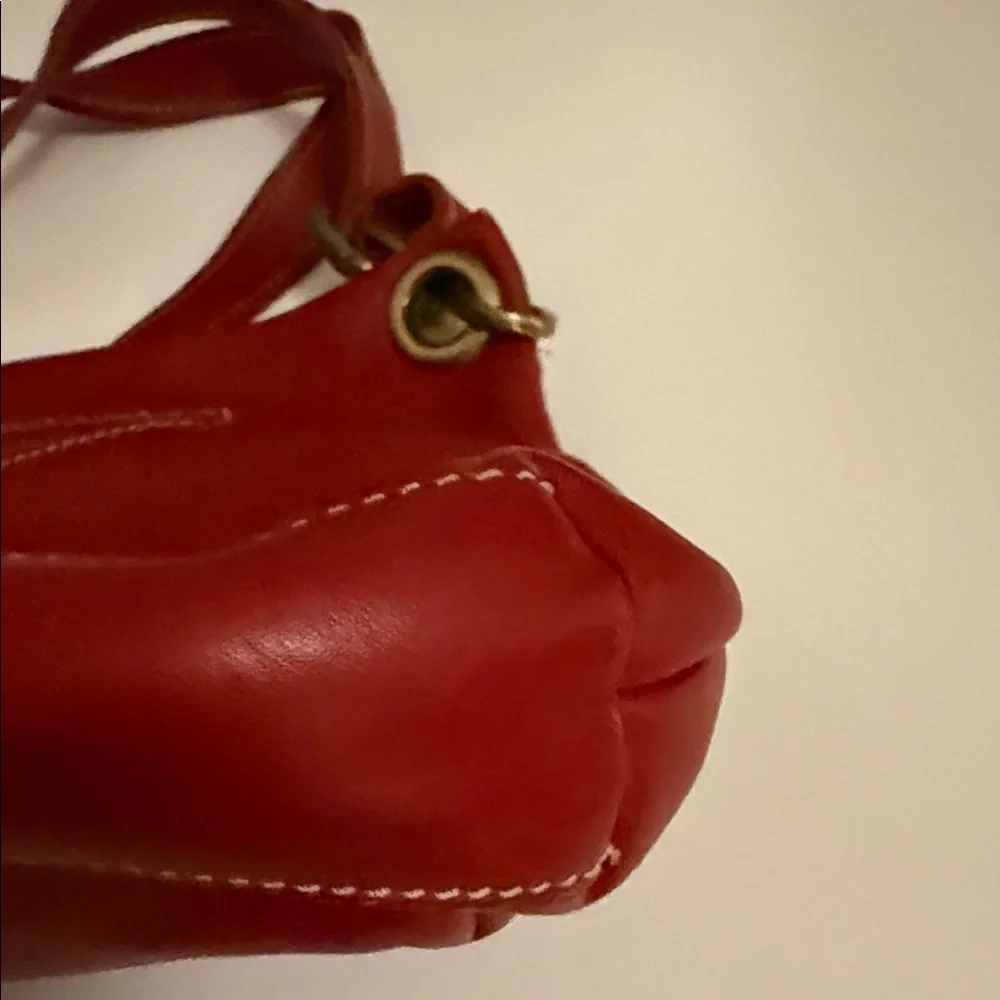 Roots Cherry Red Leather Crossbody Bag - Picture 6 of 10